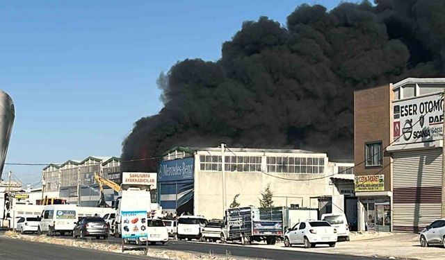 Hırdavat deposunda çıkan yangına TOMA ile müdahale edildi