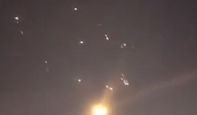 Katar'ın başkenti Doha'da patlama sesleri yükseldi