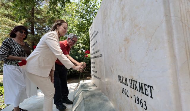 Nazım Hikmet Konak’ta anıldı