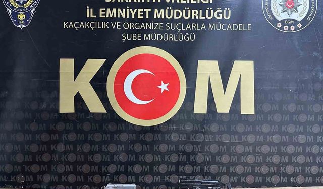 Sakarya’da silah kaçakçılığına darbe: Çok sayıda silah ve mühimmatı ele geçirildi, 4 gözaltı