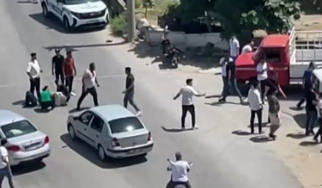 Trafik kazasında sonra çıkan kavgayı polis havaya ateş ederek ayırabildi
