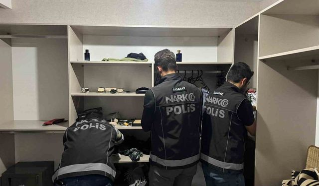 Uyuşturucu operasyonunda F serisi dolar ele geçirildi: 1 tutuklama