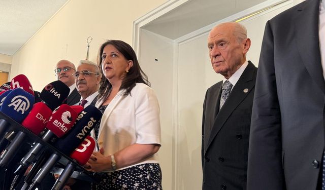 DEM görüşmesi sonrası Bahçeli’den dikkat çeken yanıt: "Ben ahrazım"