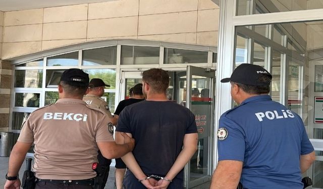 İki kişinin hayatını kaybettiği toprak kayması olayında 2 kişi tutuklandı