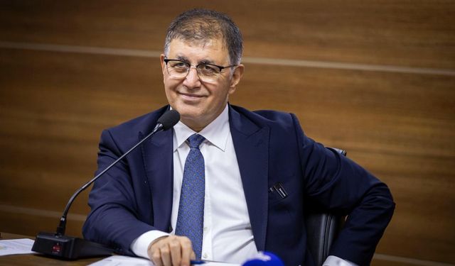 İzmir’de su tarifesi değişiyor! Tugay'dan mesaj: İhtiyaçtan fazla tüketimi ucuz yapmayacağız