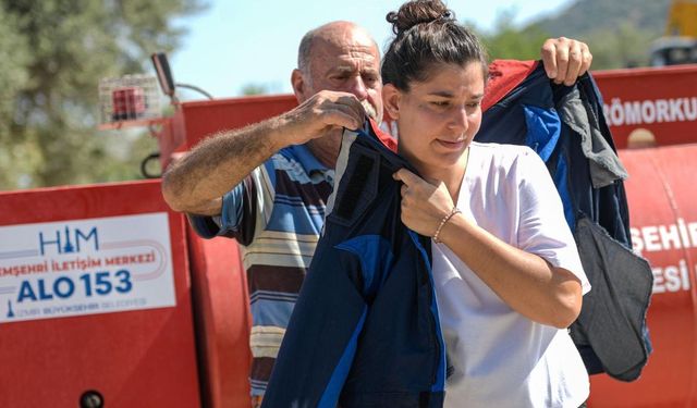 İzmirli baba ve kızı yangınlara karşı omuz omuza mücadele ediyor!