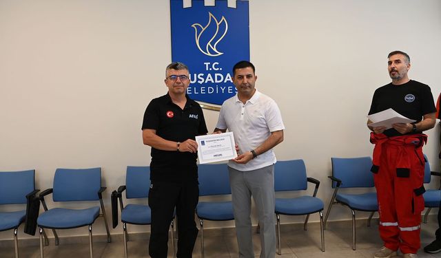 Sertifikalarını Ömer Günel verdi