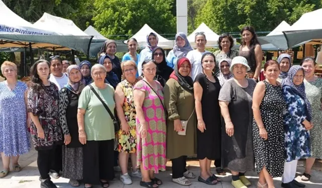Kadınların üretim gücünü sergiledikleri platform: ‘El Emeği Pazarı’