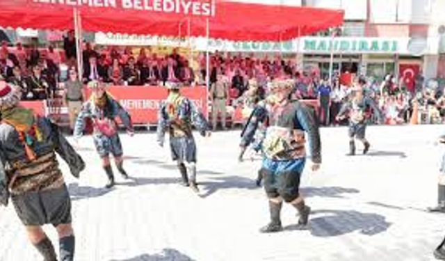 Menemen’de 30 Ağustos coşkusu