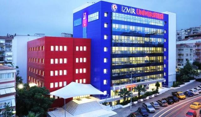 İzmir Demokrasi Üniversitesi’ne yeni rektör atandı