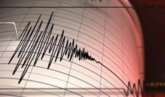 Kütahya Simav 5,4 büyüklüğünde sallandı!