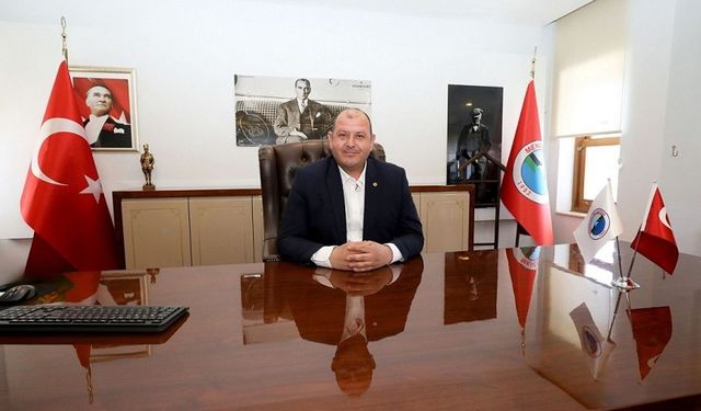 Menderes Belediyesi’nden öğrencilere destek