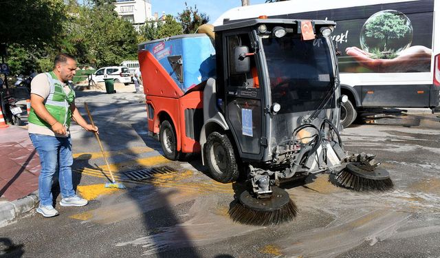 Ömer Günel'den eğitime büyük destek