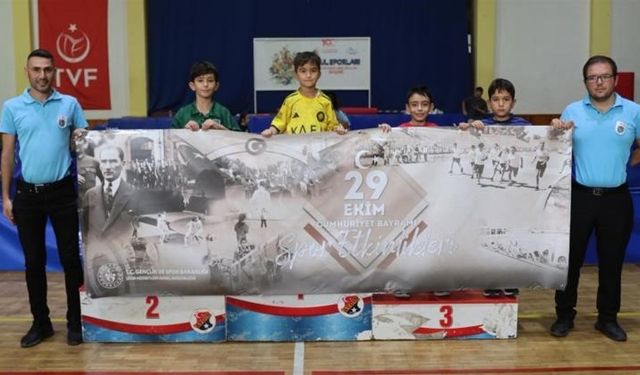 Aydın'da Cumhuriyet Bayramı coşkusu sporla taçlandı