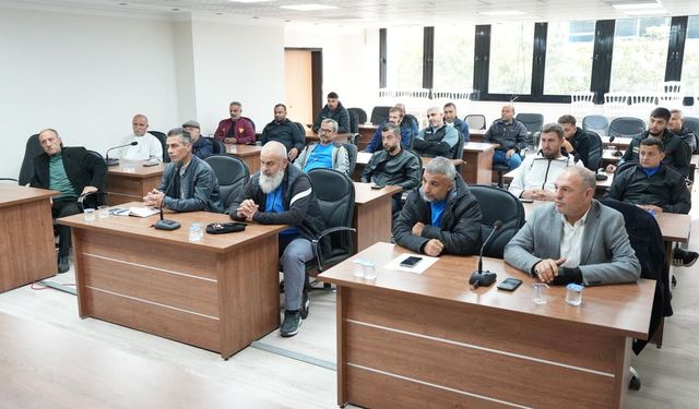 Başkan Akın amatör spor gruplarıyla bir arada