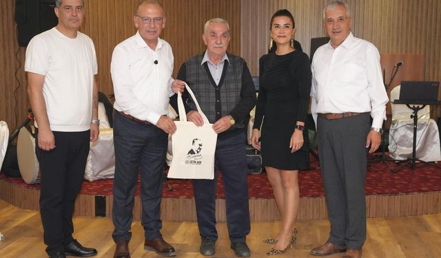 Başkan Çetin Akın, muhtarlarla buluştu