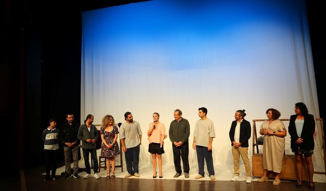 'Cambazın Cenazesi'ne Bodrum seyircisinden tam not