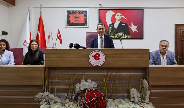Efeler'de tüm kararlar oy bi̇rli̇ği̇ ile alındı