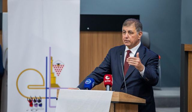 Ege Belediyeler Birliği üyeleri İzmir'de toplandı