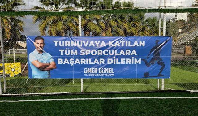 'Görev Şehi̇tleri̇ Kupası' halı saha turnuvası düzenlendi
