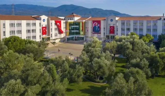 İzmir'in köklü okulu konkordato yolunda