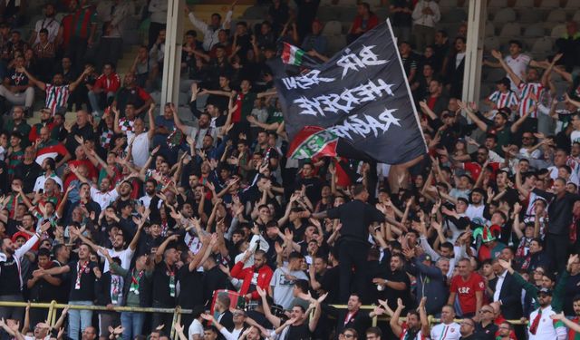 Karşıyaka'da kuruluş yıldönümü gururu