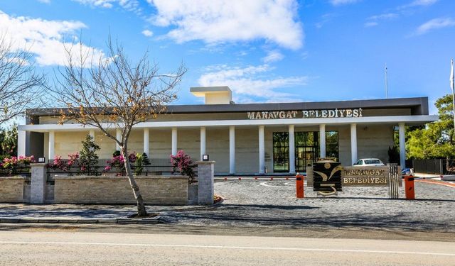 Manavgat Belediyesine rüşvet soruşturmasında 6 ilde operasyon