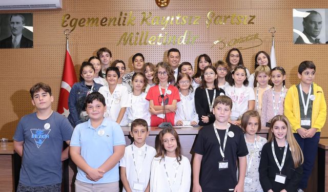 Marmaris Belediyesi'nde Çocuk Meclisi kuruldu