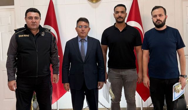 Marmaris'te faciayı önleyen polisler takdir topladı