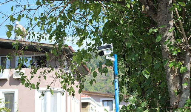 Marmaris'te kaçak çöp dökenler kamerayla tespit edilecek