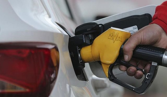 Motorin fiyatında düşüş: Tabelalar güncellendi