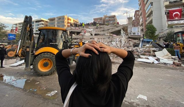 Seferihisar depremi 5. yılında anılıyor