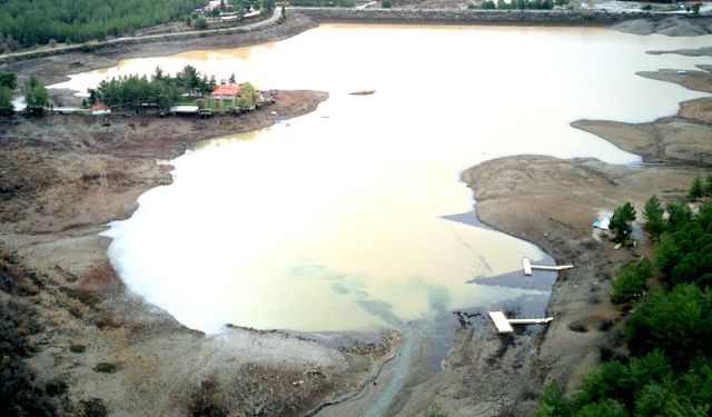 Ula Göleti'nde su seviyesi kritik eşiği geçti