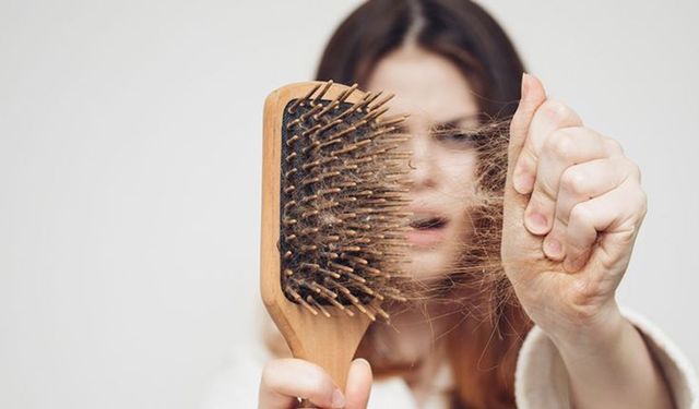 Kışın bere ve şapka saç dökülmesini artırabilir