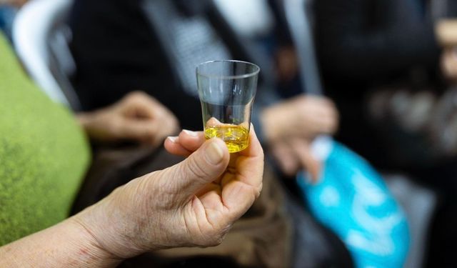 Balçova'da Zeytinyağı tadım etkinliğine yoğun ilgi