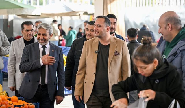 Başkan Eşki'den İnönü Mahallesi Pazaryeri'nde denetim ve esnaf buluşması