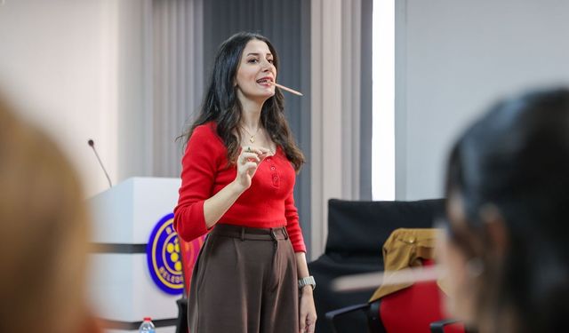 Buca Belediyesi'nden diksiyon ve sunuculuk kursu