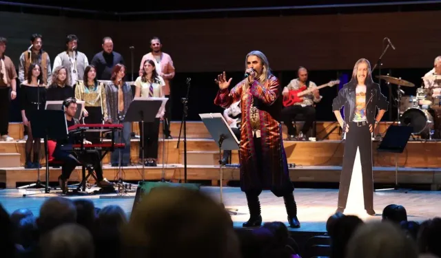 İzmir'den dünyaya Barış Manço şarkıları