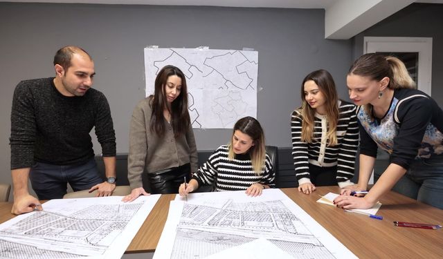 Konak'ta kentsel dönüşüm uygulama modeli hazırlanıyor