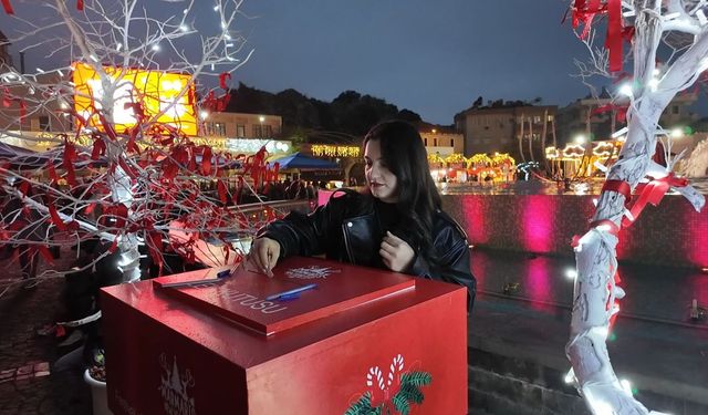 Yeni yıl dilekleri Marmaris'te buluştu