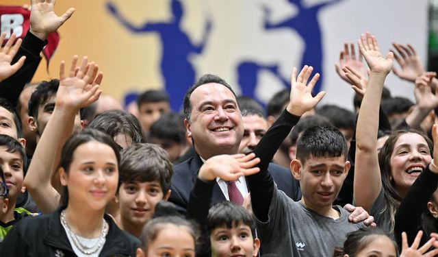 Amatör spor kulüplerinden Başkan Dutlulu'ya teşekkür