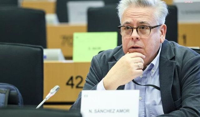 Amor: Dava, tamamen politiktir