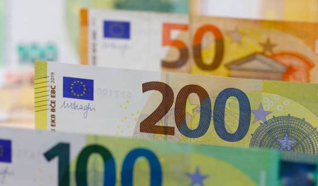 Bulgaristan Euro'ya geçti: 145 yıllık leva tarihe karıştı