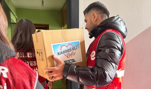 Efeler'de dayanışma büyüyor