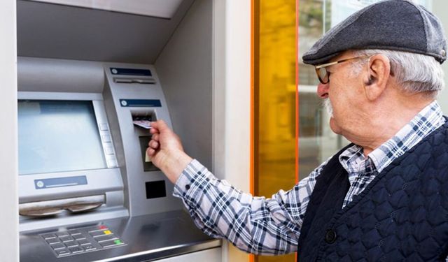 Emekliye bayram ikramiyesi belli oldu