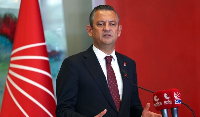 Özgür Özel'den Özlem Zengin'in sözlerine tepki!