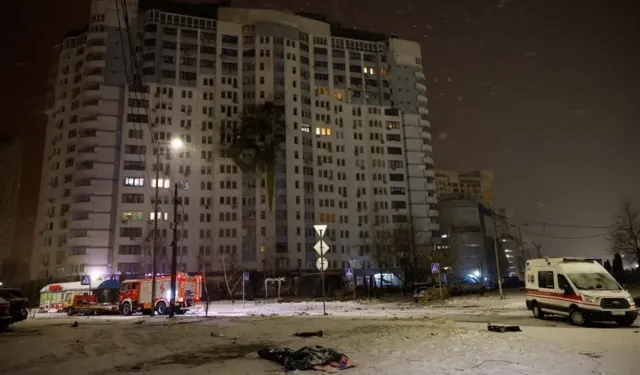 Rusya'dan Kiev'e dron ve füze saldırısı: 4 ölü, 19 yaralı