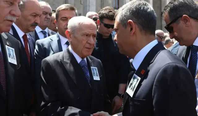 Bahçeli'den Özgür Özel'e teşekkür telefonu