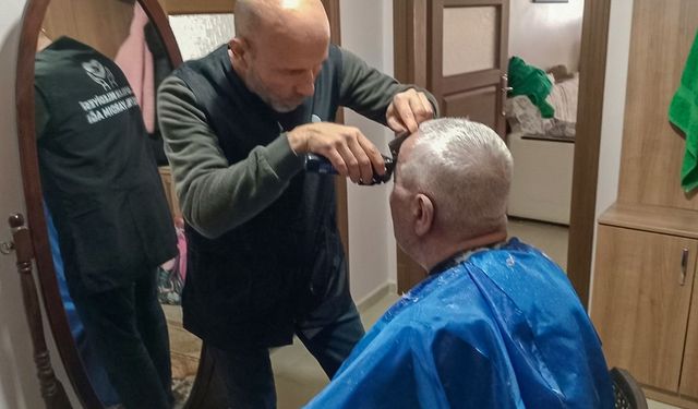 Efeler'de sosyal belediyeciliğin en iyi örnekleri Başkan Yetişkin'den