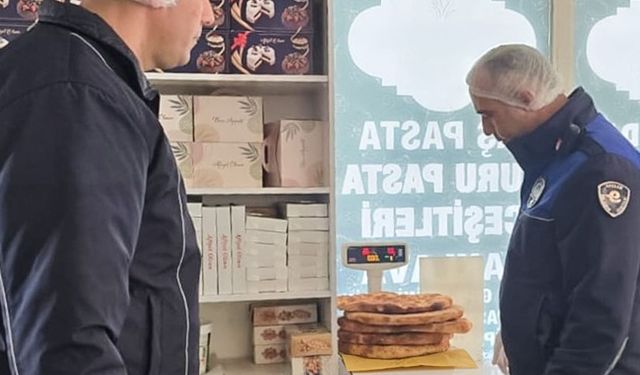 Efeler'in ekiplerinden sağlıklı gıda denetimi